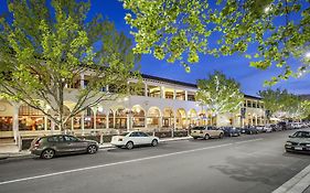 Quest Canberra